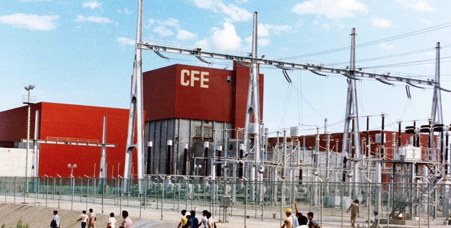 Amaga CFE a industria: ¡bajan consumo o apagones!