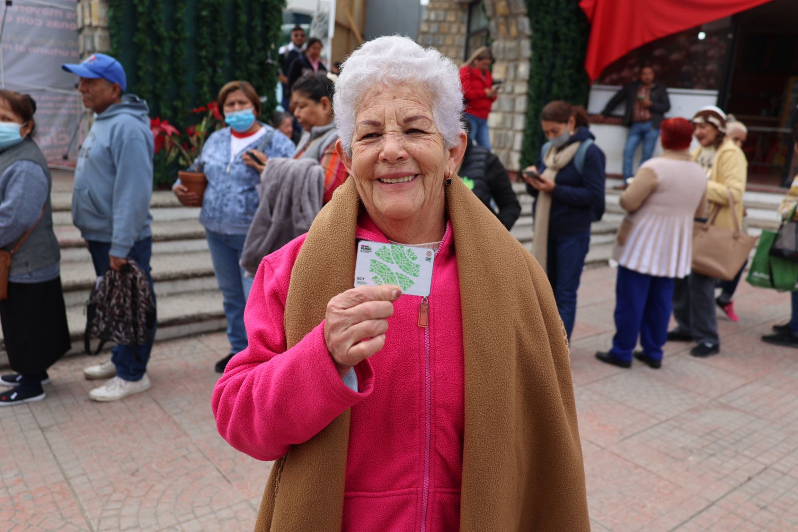 Apuestan a cuidar a los abuelos…a lo grande