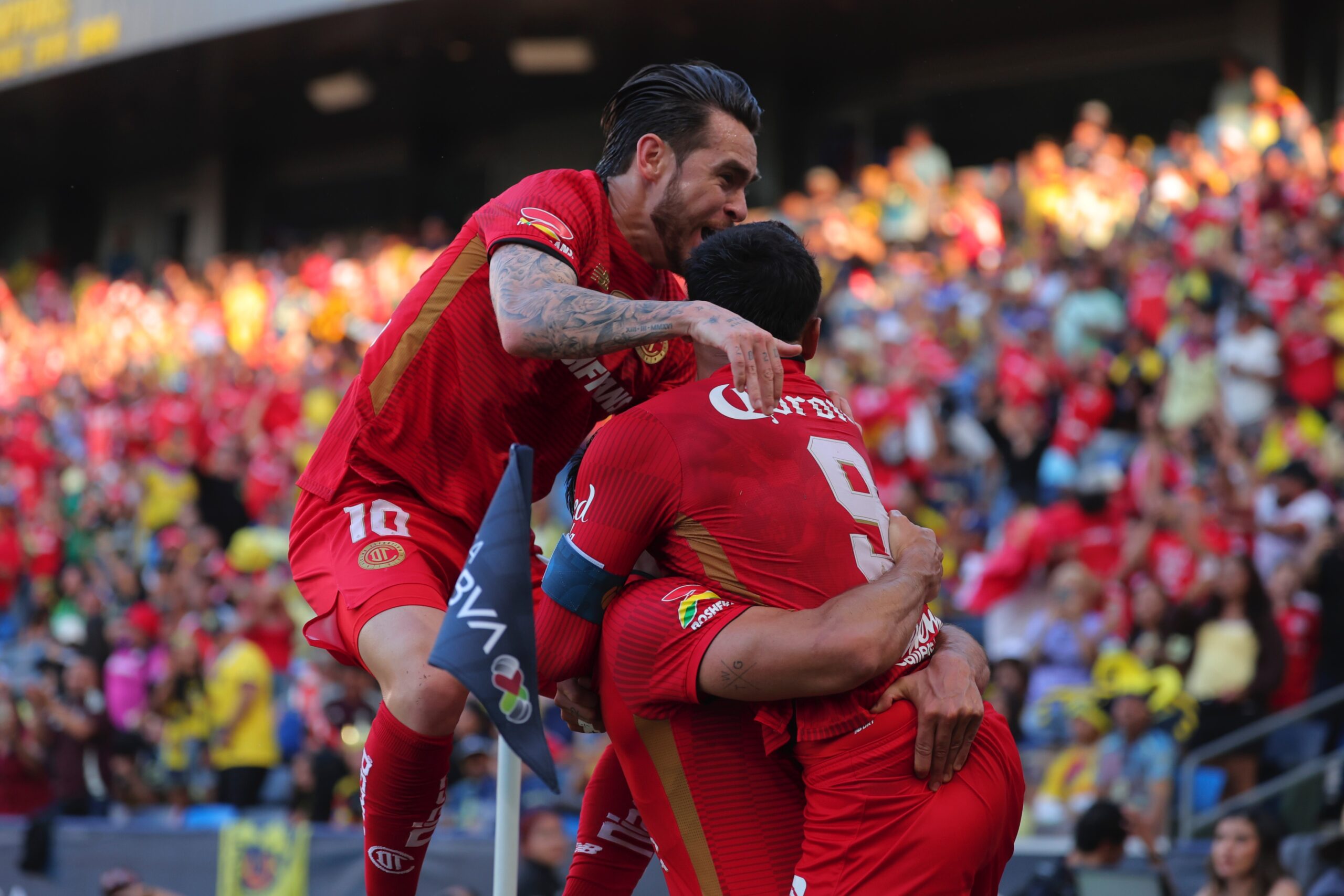 Toluca repite dosis al América y se corona Campeón de Campeones
