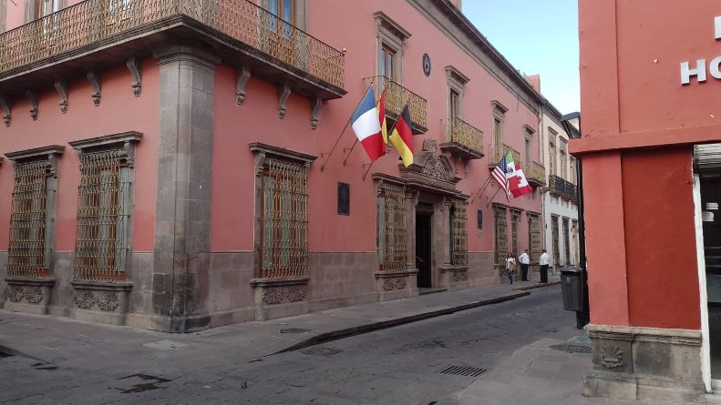 Descuida SLP capital nomenclatura de calles