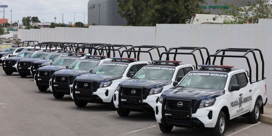 Más patrullas a las calles