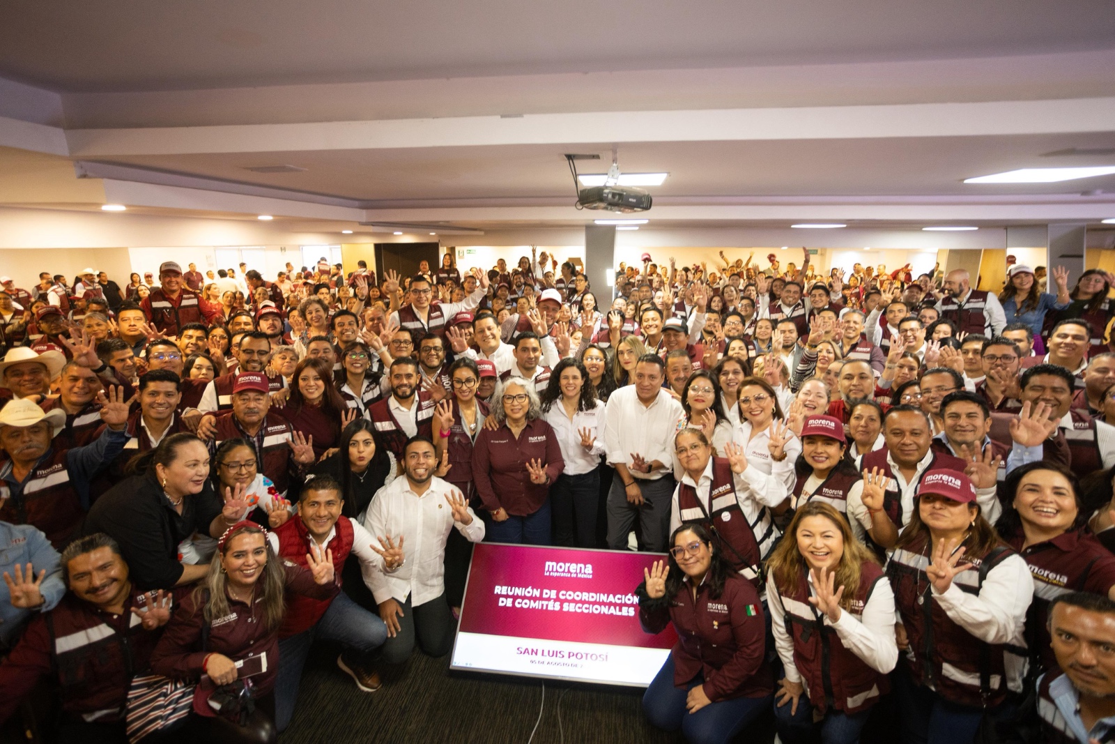 Luisa María arremete contra plurinominales, pero su partido vive de ellos