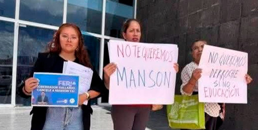 Inflan firmas al estilo panista para frenar a Marilyn Manson