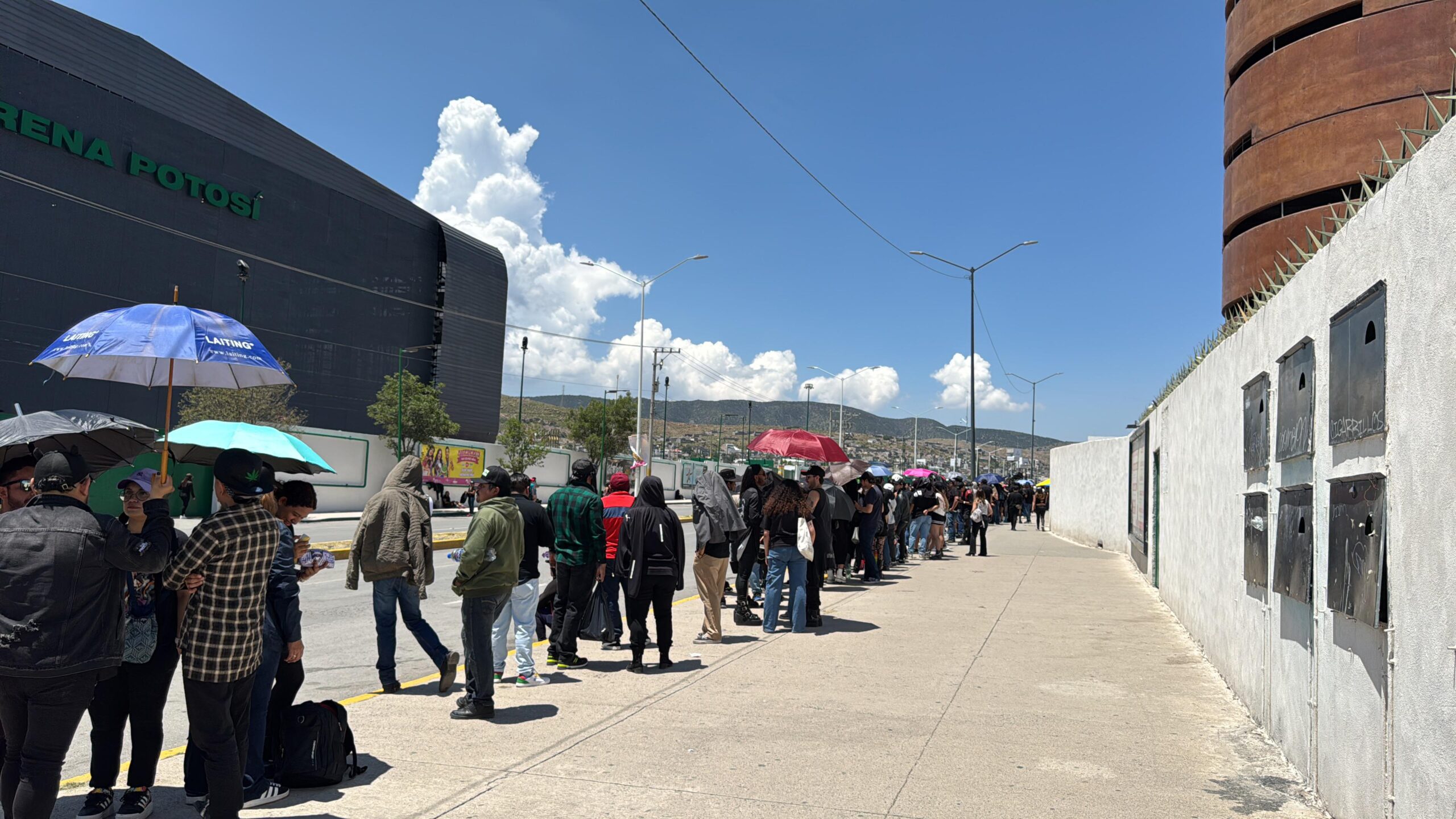 El metal no duerme: fans llegan desde antier para concierto de Marilyn Manson