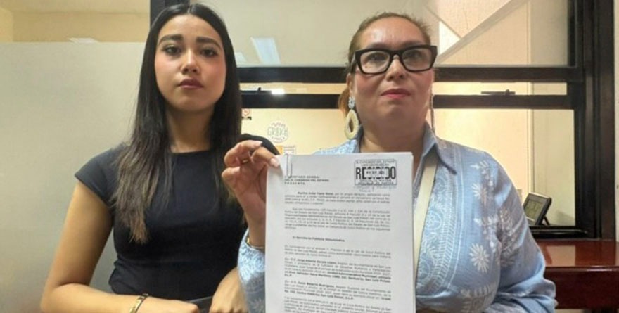 Juicio político a regidor Zavala