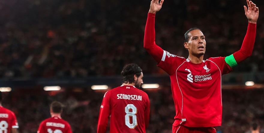 Liverpool gana de último minuto