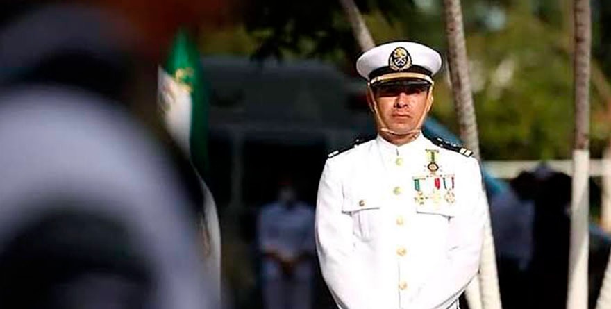 Cae Vicealmirante por huachicol fiscal