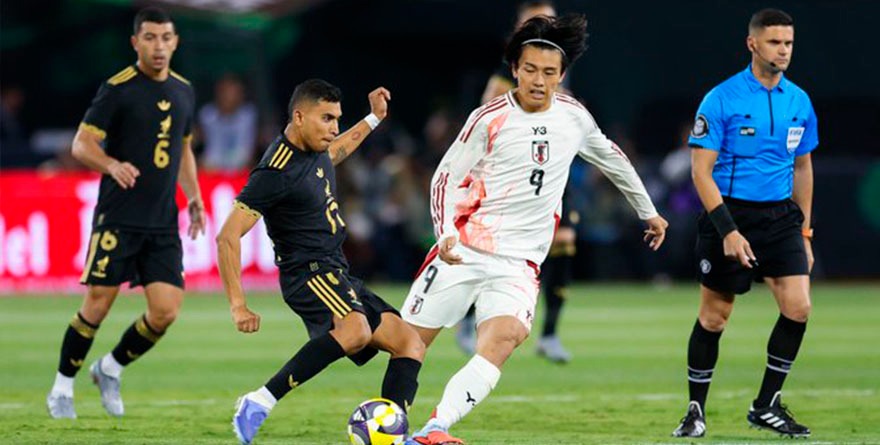 México no puede con Japón