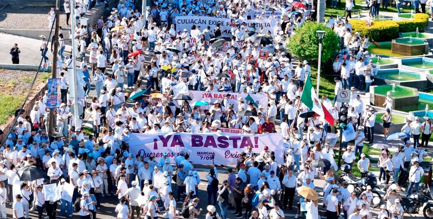 ‘¡Queremos paz!’, exigen en Culiacán