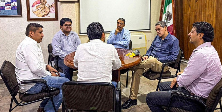 Quieren sede de UASLP para arraigar a jóvenes