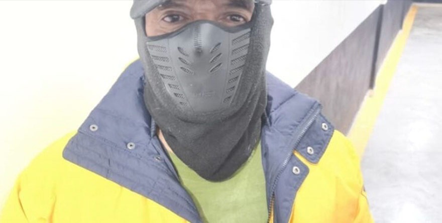 Se disfraza de villano para asaltar y lo atrapan