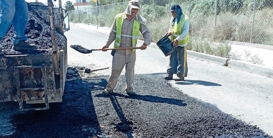 En Matehuala le entran al bacheo