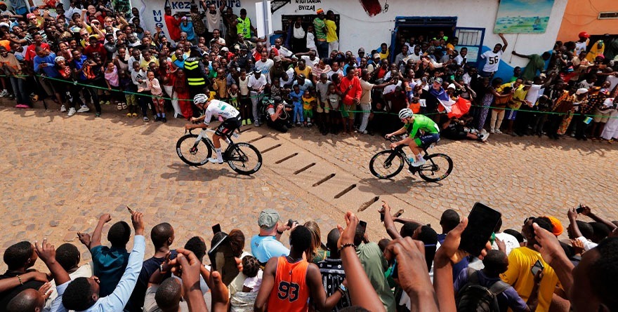Del Toro Brilla en el Mundial de Ruta