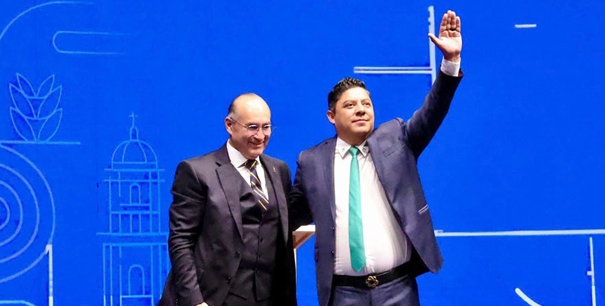 Ofrece a la capital obras hidráulicas