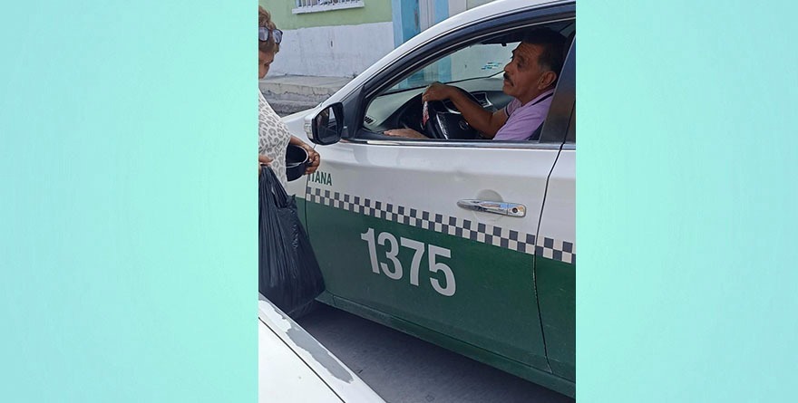 El taxi que devolvió la fe.. y una bolsa