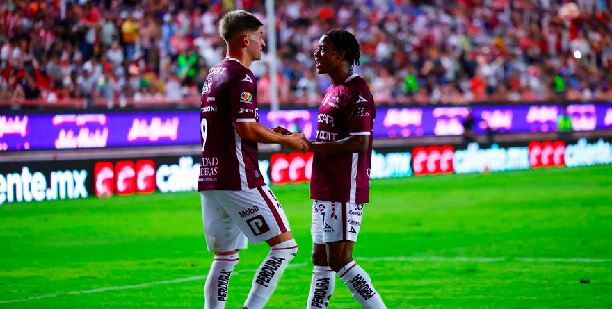 Necaxa envía al fondo al Puebla