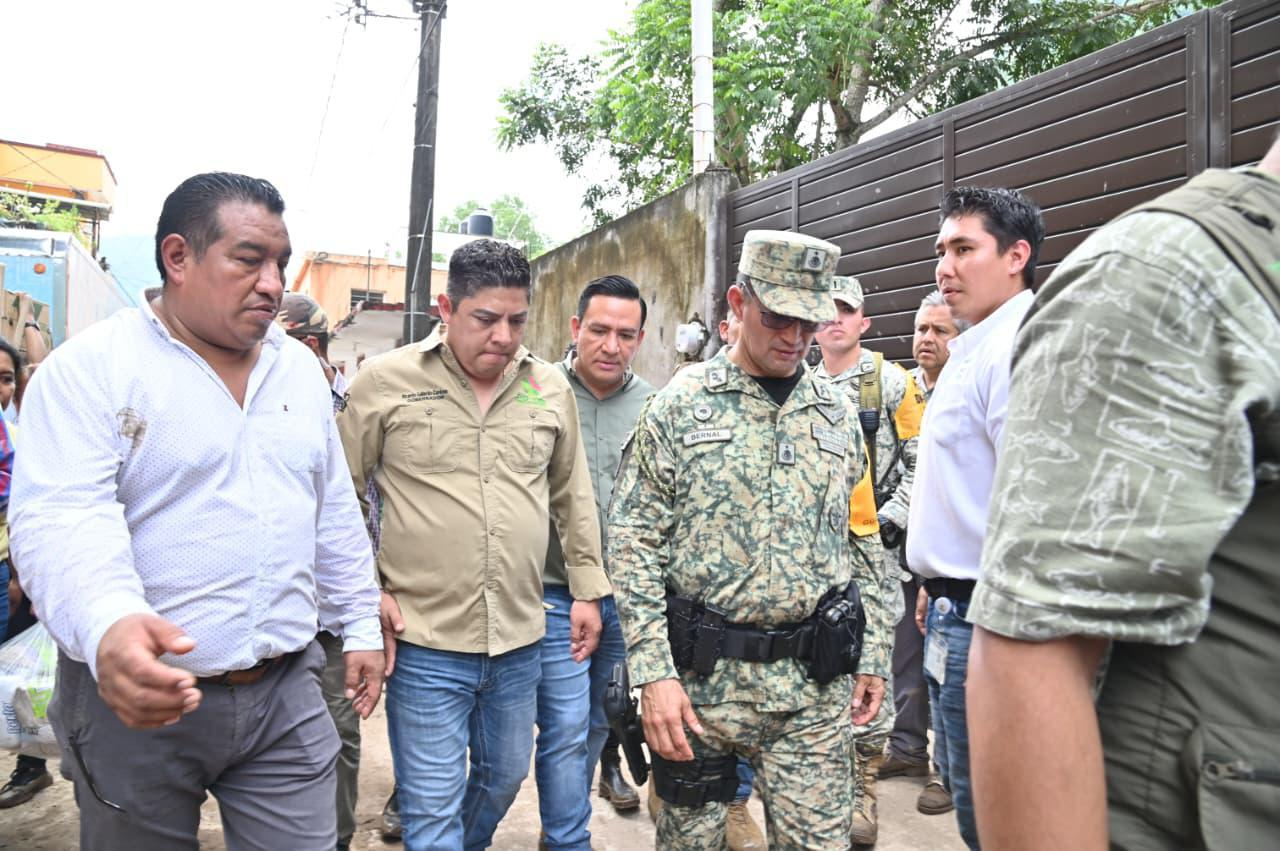 Enseres …y $20 mil