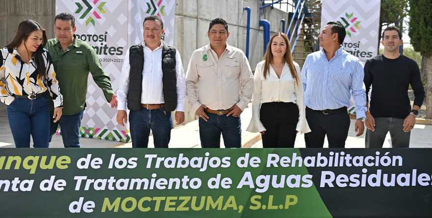 INICIA RICARDO GALLARDO OBRAS HIDROSANITARIAS PARA EL ALTIPLANO
