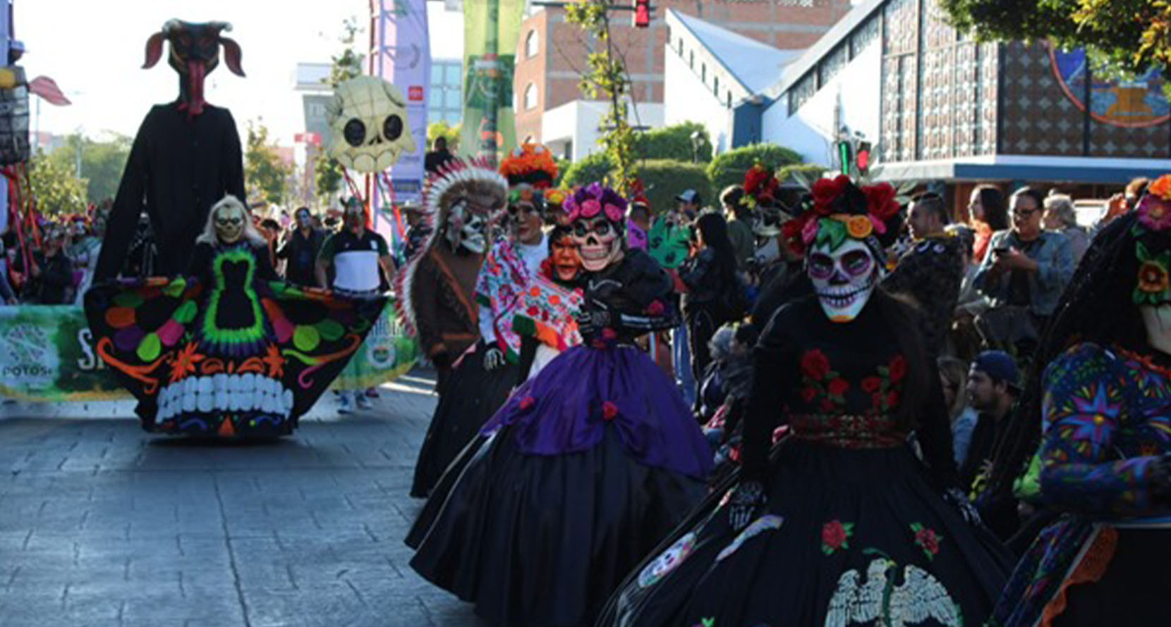 Desfile monumental del Xantolo, casi listo