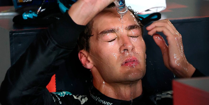 Russell Triunfa en Singapur