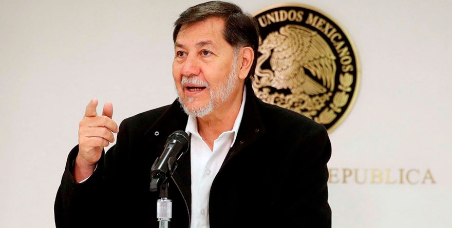 Hace gira Noroña en avión privado