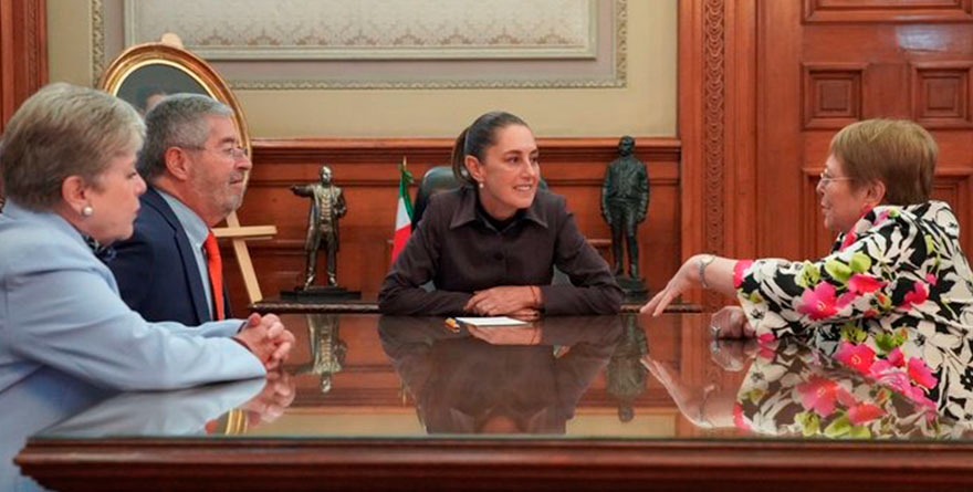 Recibe Sheinbaum a Bachelet en Palacio Nacional