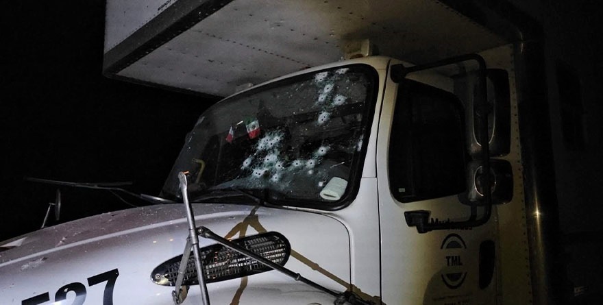 Maestra potosina sobrevive a narcobloqueo