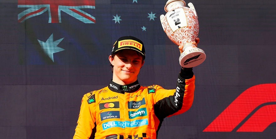 EN MCLAREN AFINAN MOTORES…O RENCORES