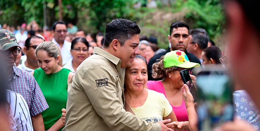 RICARDO GALLARDO ENCABEZA REHABILITACIÓN EN TAMAZUNCHALE