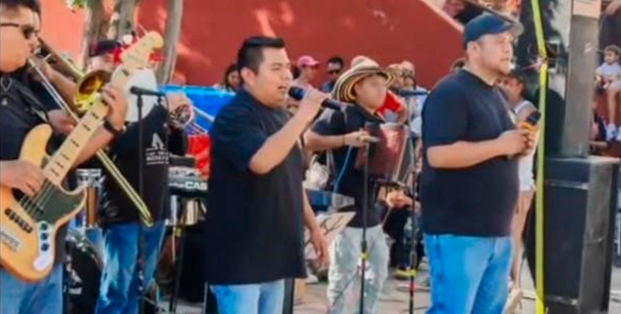 Música, baile y tradición con sabor a Colombia vistió este evento
