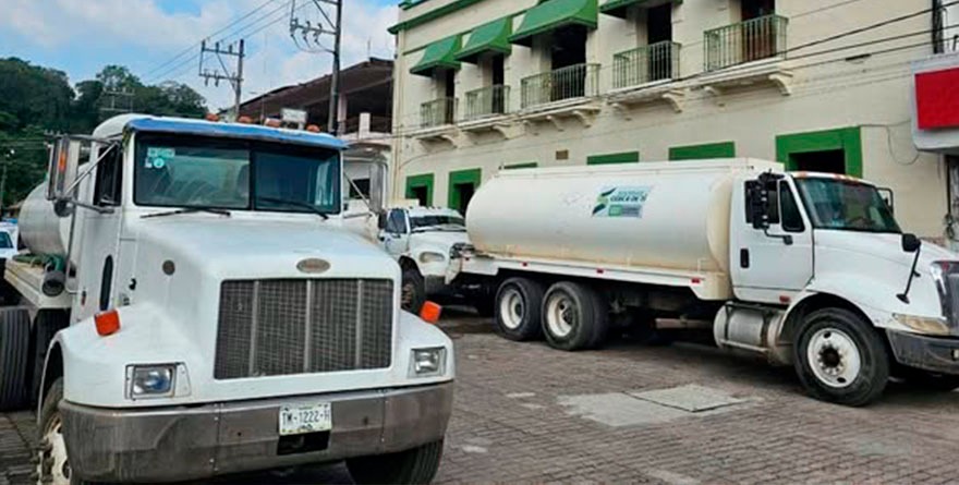 Restablecen Servicio de Agua en Axtla