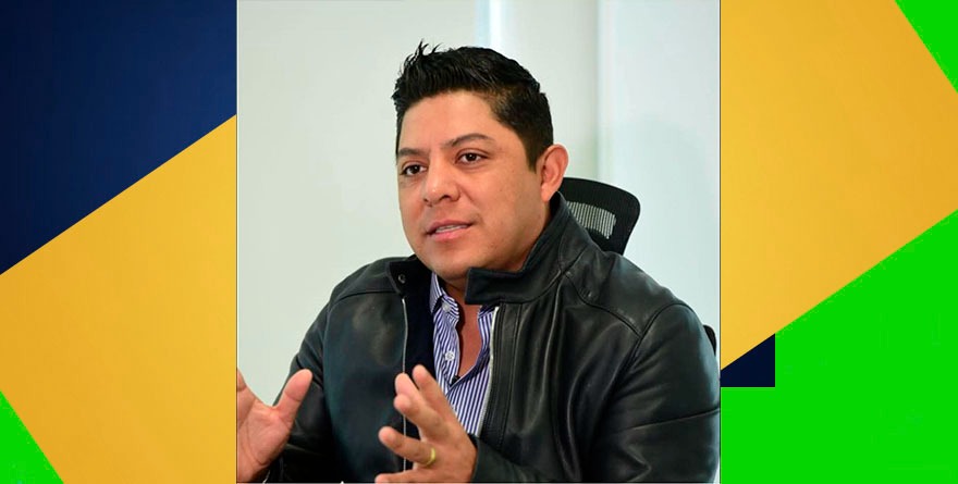 Alumbrado público y bacheo responsabilidad del Ayuntamiento: RGC