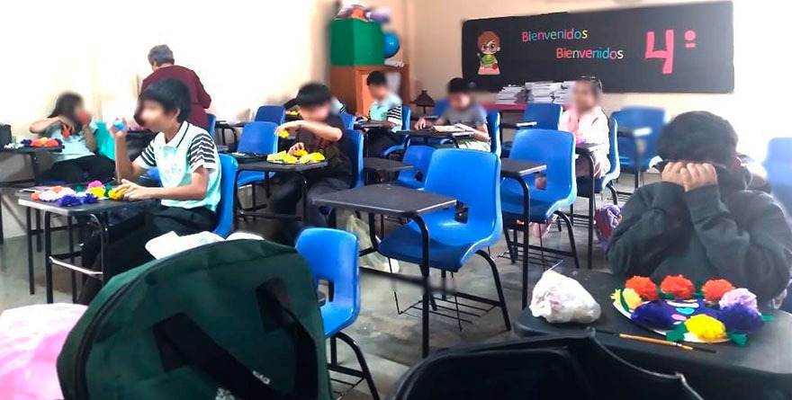 Pequeños cardenenses dan vida al Día de Muertos