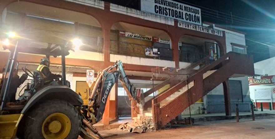La Calle Colón cambia el rugido de motor por el flow caminador