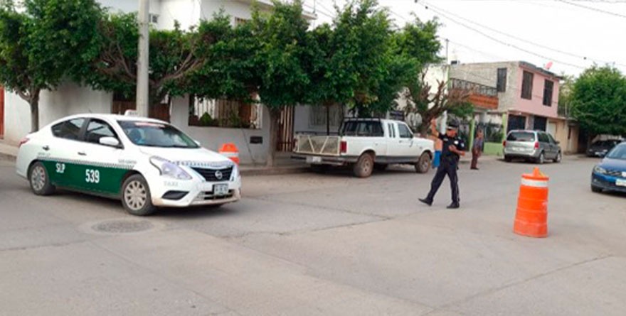 ¡Adiós al caos! La calle Javier Mina se convierte en un solo sentido por petición de los vecinos.