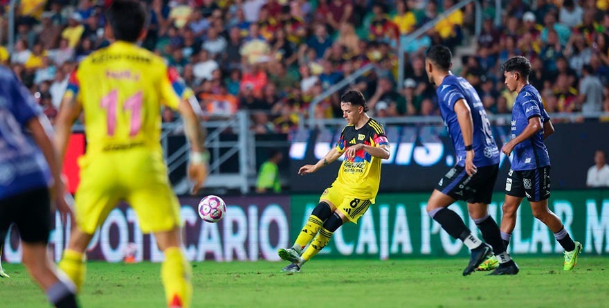 SACA AMÉRICA UN PUNTO SOBRE LA HORA ANTE MAZATLÁN