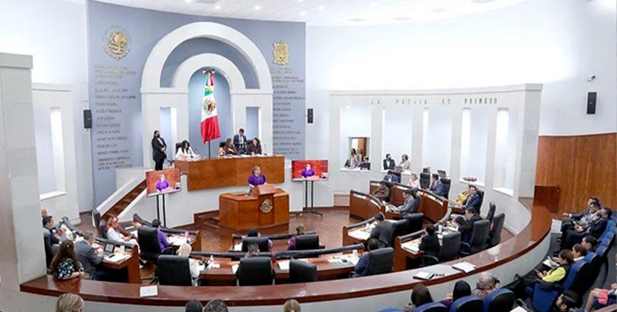 Paisanos potosinos regresan con todo y apoyo oficial
