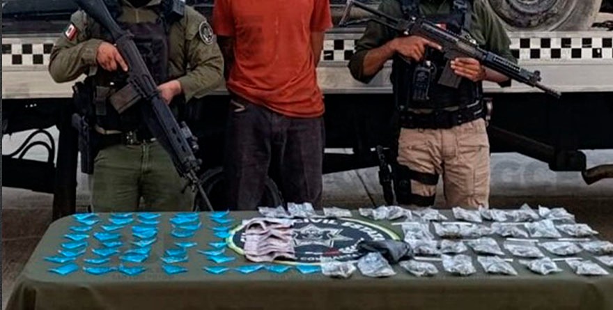 Ofreció mordida… y se la dieron, pero con esposas