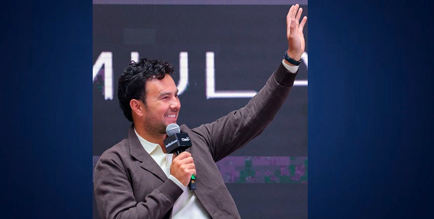 Checo está de regreso