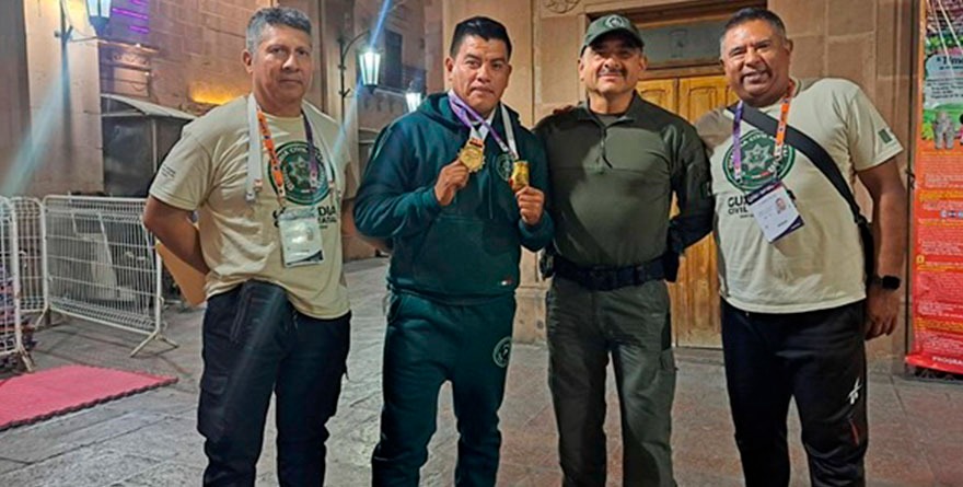 Guardia potosino se cuelga el oro a puño limpio