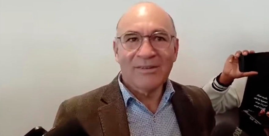 ¡Alcalde expone a jóvenes!