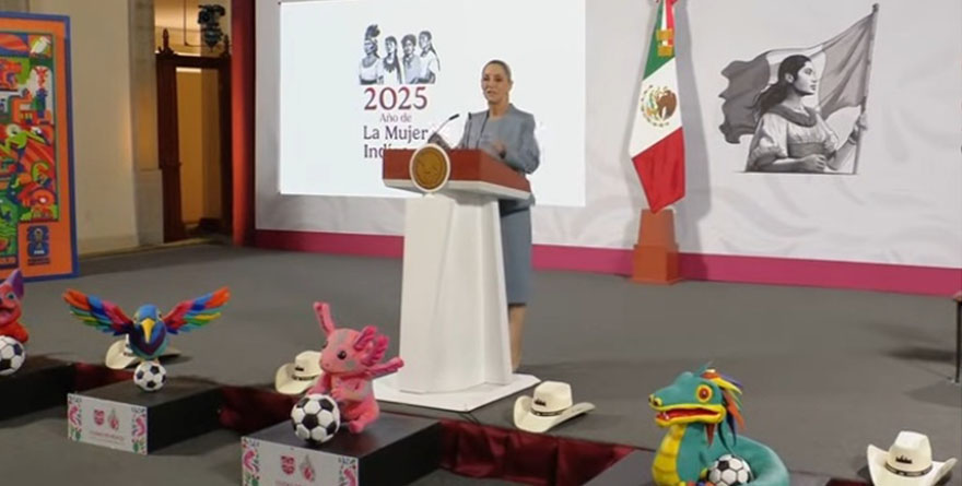 Retiran sombreros de escenario de la mañanera