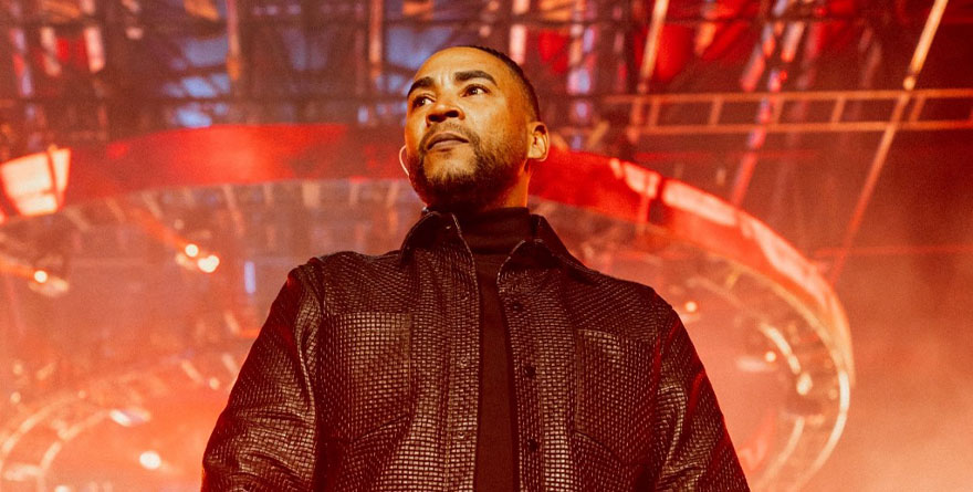 Ofrece Don Omar su último concierto del año en el Flow Fest