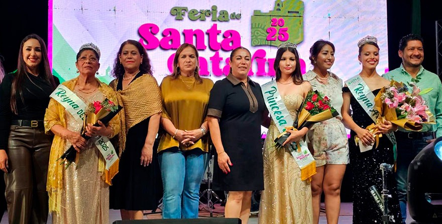 AXTLA DE TERRAZAS RECIBE A MILES DE VISITANTES EN LA FERIA DE SANTA CATARINA 2025