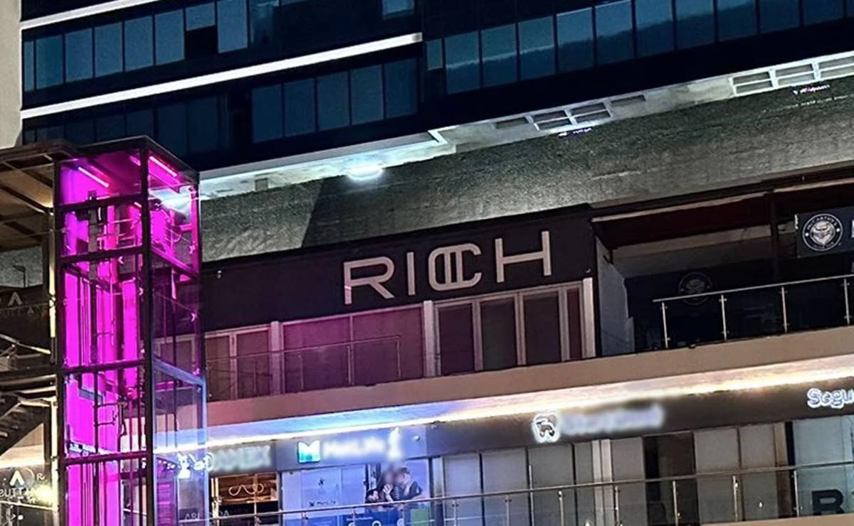 Ofrecen casa por caso Antro Rich