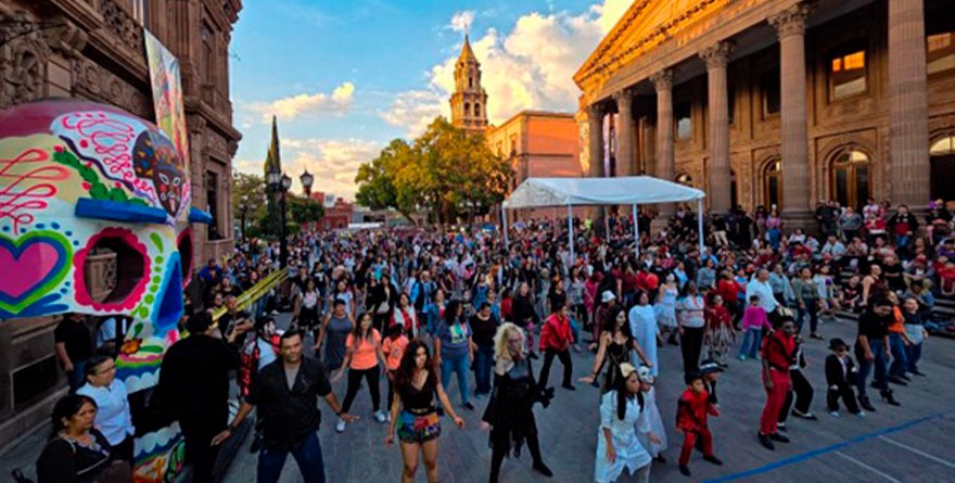 SE PRENDEN CON THRILLER
