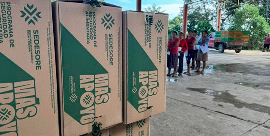 Tampamolón recibe apoyos alimentarios