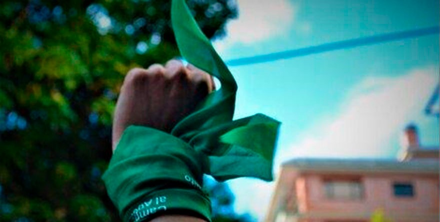 Rompen el silencio: exigen acceso real al aborto legal