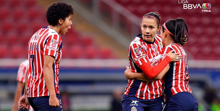 ESCAPA TRIUNFO A CHIVAS FEMENIL EN INICIO DE LIGUILLA