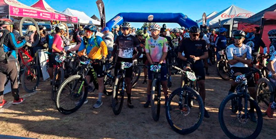 Ciclistas conquistan Zaragoza